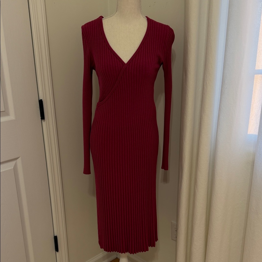 Chic Long Sleeve Ribbed Knit Dress in Deep Red